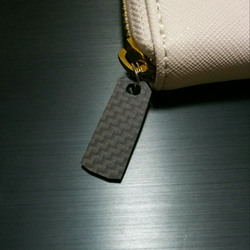 艶消しカーボンの長財布の引き手 カクカク  スライダー 2枚目の画像
