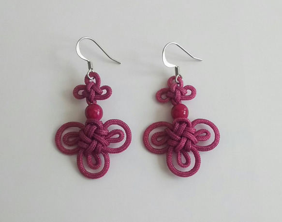 吉祥結のピアス ピンク Good Luck knot earring pink 4枚目の画像