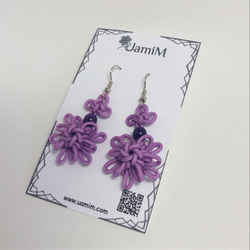 吉祥結 お花のピアス 薄紫 Good Luck Knot flower earring purple 1枚目の画像