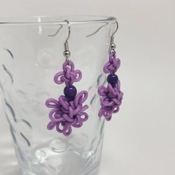 吉祥結 お花のピアス 薄紫 Good Luck Knot flower earring purple 2枚目の画像