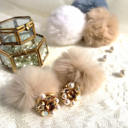 2way♡ beige fluffy rabbit fur bag charm 第3張的照片