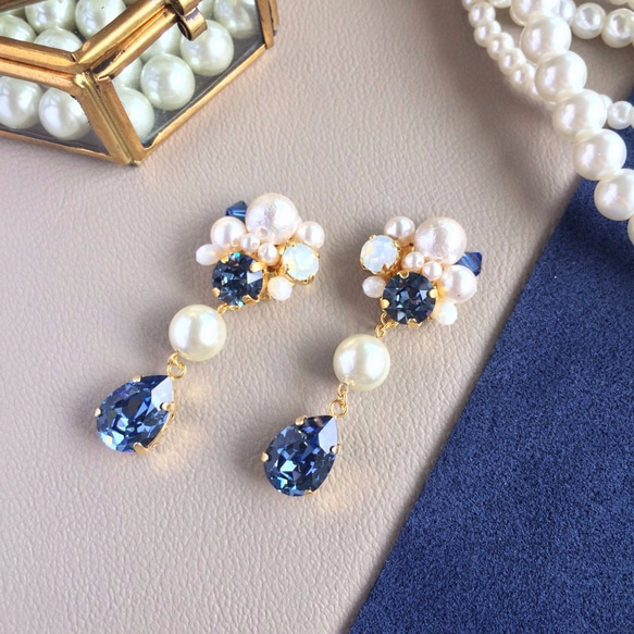 Navy blue Elegant Bijou Earrings 第1張的照片