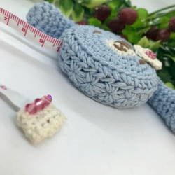メジャー（たれ耳うさぎ）ブルー 手編み 編み物 2枚目の画像
