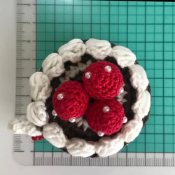 メジャー（チョコレートケーキ）手編み 編み物 4枚目の画像