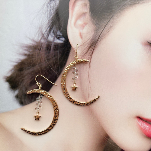 ゴールドムーン粒々三日月ピアス*大ぶりお洒落大人可愛い星ピアス
