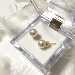 K18高品質アコヤ真珠8㎜スタッドピアス 2枚目の画像