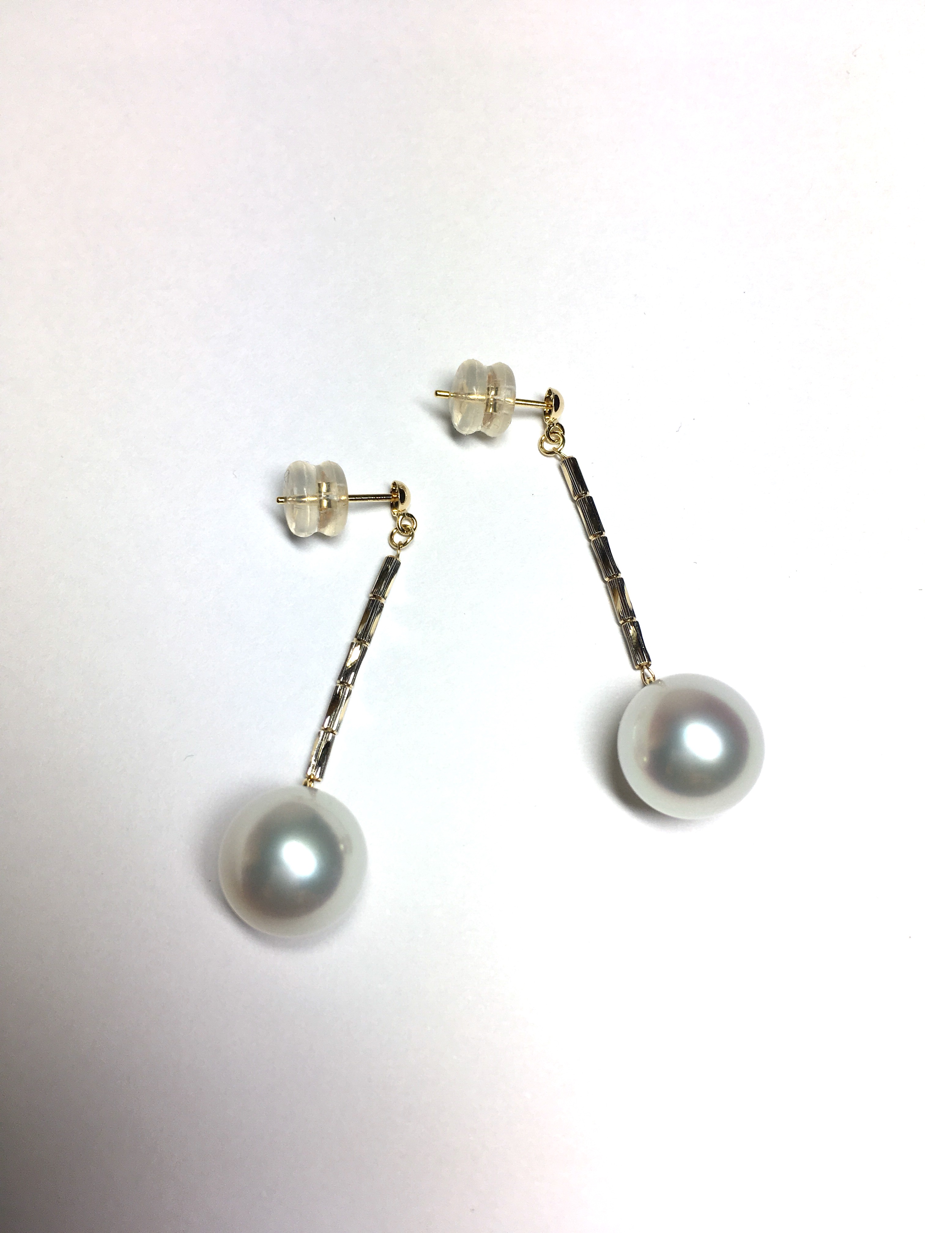 高品質 白蝶真珠 10mm ピアス 一点物