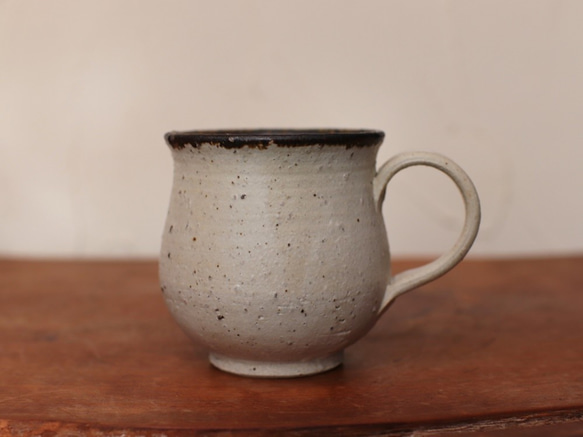 コーヒーカップ(白マット×黒)　yc-034 2枚目の画像