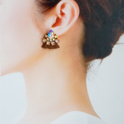 «Creema limited»絲綢和施華洛世奇穿孔耳環※耳環/金屬過敏兼容耳環可更換閃亮的沙子 第2張的照片