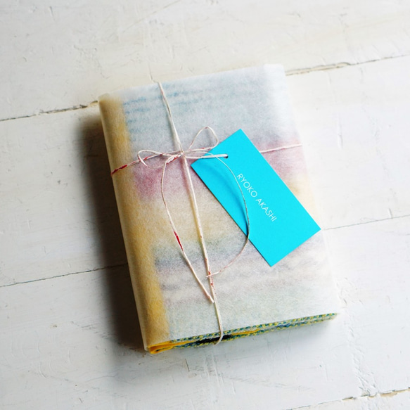 書籍封面/筆記本封面（A6尺寸） 手工編織/絲綢《藍天》 第8張的照片