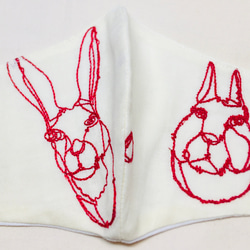 立体マスク　 『 RABBIT 』柄 ダブルガーゼ 刺繍  ラビット うさぎ③ 2枚目の画像