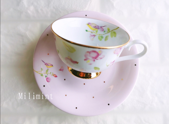 春を告げる小鳥とお花のカップ＆ソーサー(ベビーピンク)　ティーカップ　ドット　食器 2枚目の画像