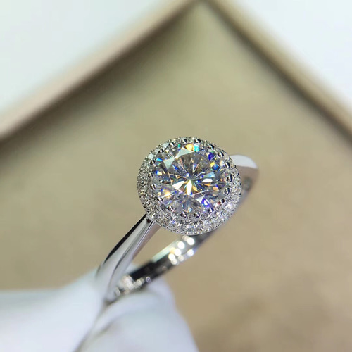 オーダーメイド 鑑別書付き リング k18 ゴールド 1.5ct モアサナイト