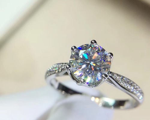オーダーメイド 鑑別書付き リング k18 ゴールド 1ct モアサナイト 高