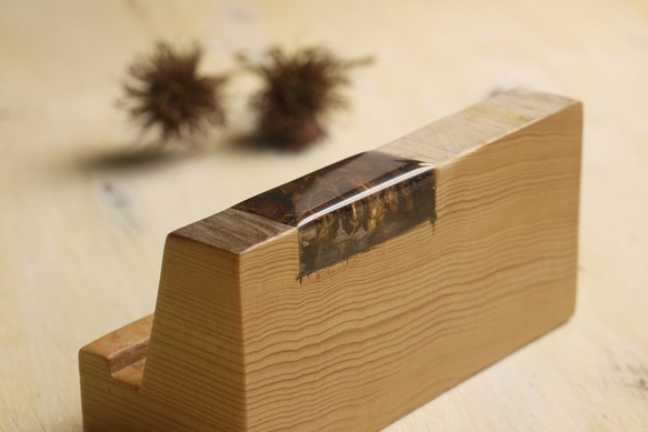 檜木名片座 文具精品　手作文創　台灣製造　檜木原木 第4張的照片