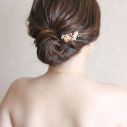 Elegant Bridal Accessories 黃銅樹脂花朵新娘髮飾兩件組QS929 第4張的照片