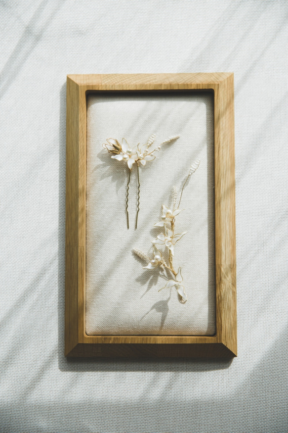 新娘頭飾//Vanilla white初秋新品杏白色樹脂花朵兩件組髮飾QS950 第1張的照片