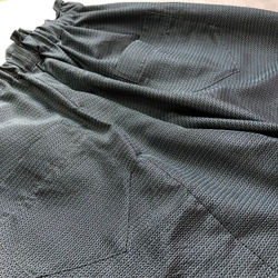 大島紬のゆったりテーパードパンツ　グレー　お好きな着丈で　大人の普段着　着物リメイク　 7枚目の画像