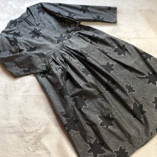 着物リメイク 大島紬から袖なしカシュクールワンピース it-65c33b7c60676-1200.jpg