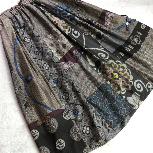 アンティーク大島紬のパッチワークスカート 龍郷 丈85cm 裏地付き