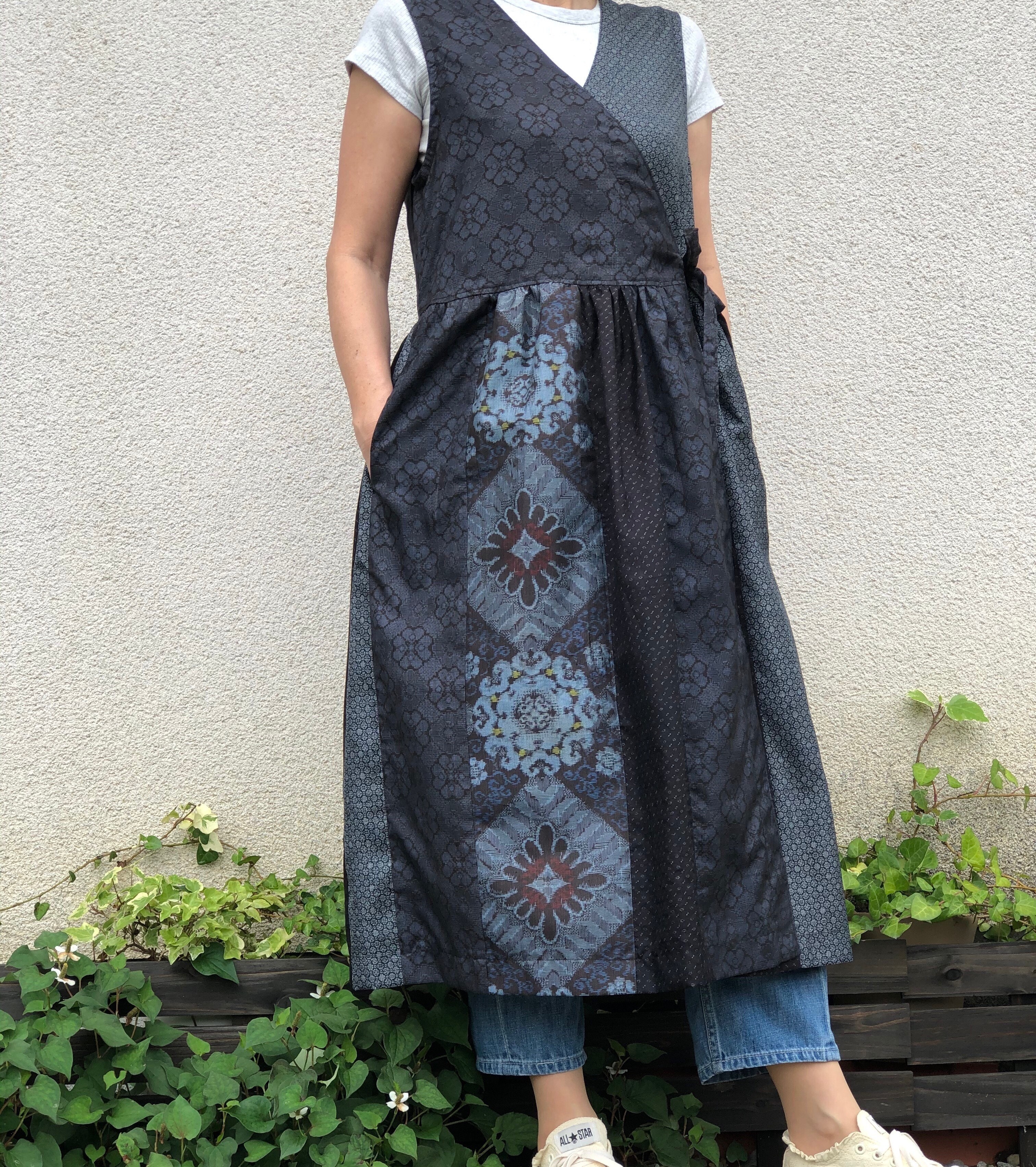 男大島紬 大島紬 パッチワーク カシュクールワンピース アンティーク大島紬のカシュクールワンピース パッチワーク