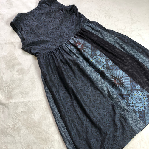 男大島紬 大島紬 パッチワーク カシュクールワンピース アンティーク大島紬のカシュクールワンピース パッチワーク