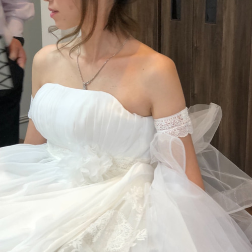 ボヘミアンウェディングドレス ボヘミアンウェディングドレス、ブーケを紹介！ナチュラルな結婚
