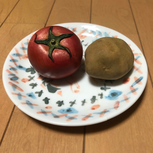 じゃがいも / 木彫りの野菜や果物 彫刻 atelier octave 通販｜Creema 