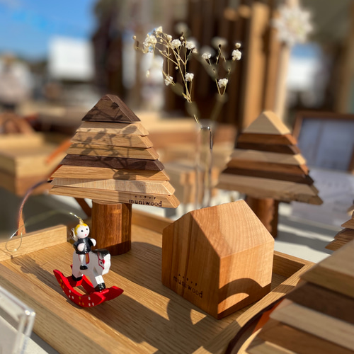 クルクルまわるツリー(大)/卓上ツリー/木製クリスマスツリー