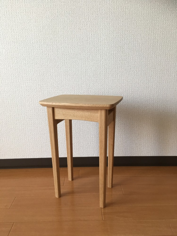ナイトテーブル/ソファーサイドテーブル（オーク材） 4枚目の画像