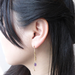 紫水晶耳環，耳環，曲線棒G. 第3張的照片