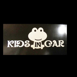 ★KIDS IN CAR★カエル・横長★白★ 2枚目の画像