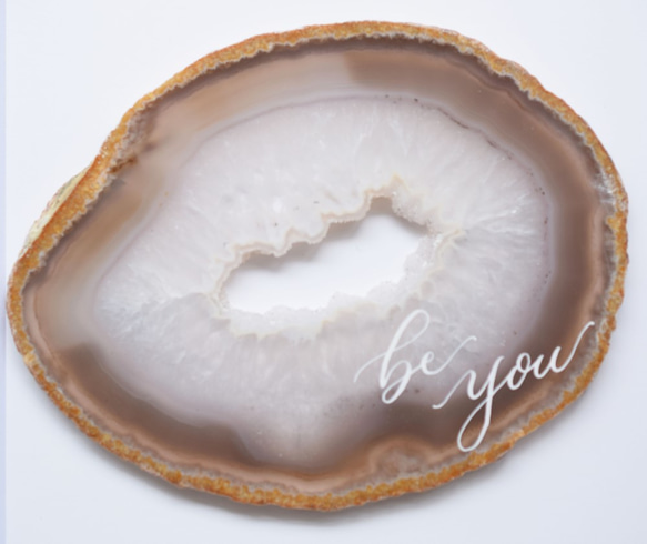 Wall letter◇be you／Wall decor／calligraphy agate slice 3枚目の画像