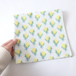 ミモザの大判ハンカチ〈オリジナル生地〉お弁当包みなどに♪ 1枚目の画像