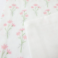 秋冬 コスモスのふわふわガーゼハンカチ 4枚目の画像