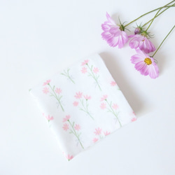 秋冬 コスモスのふわふわガーゼハンカチ 6枚目の画像