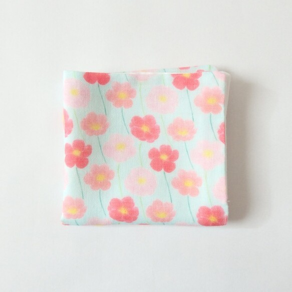 ポピーのふわふわガーゼハンカチ 1枚目の画像