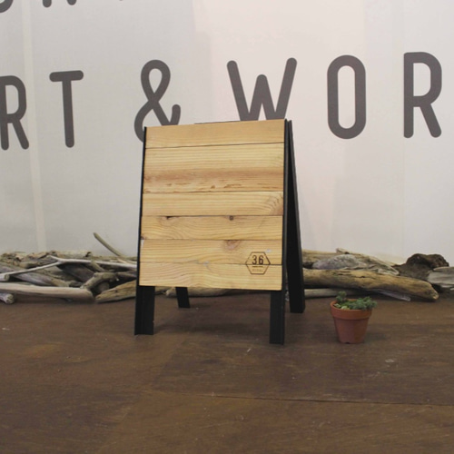 ハンドメイド　ヴィンテージ　アイアン看板　A型　インダストリアル ハンドメイドヴィンテージアイアン看板A型インダストリアル