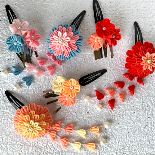 七五三の髪飾り】つまみ細工／3歳、5歳、7歳の女の子に