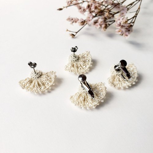 ピアス イヤリング お揃い クリスタルガラス 花 アシンメトリー ホワイト ピンク : purepoche - 通販 - Yahoo!ショッピング