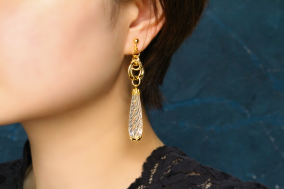 USAヴィンテージパーツのイヤリング・クリアドロップ 2枚目の画像