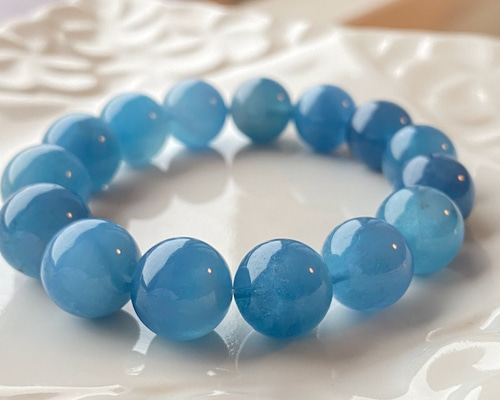 Genuine：サンタマリアにほど近いディープカラーアクアマリン4A＊3月の