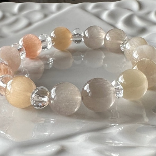 一点物　天然石　ハンドメイドブレス　ブラウン　サゲニティック　ヌーディカラー 一点物 天然石 ハンドメイドブレス ブラウン サゲニティック ヌーディ