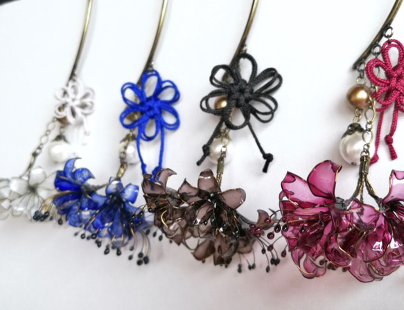 cluster‐amaryllis　彼岸花　曼珠沙華　ear hook/ear accessory 第6張的照片