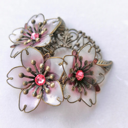 SAKURA * Cherry blossom brooch 第2張的照片