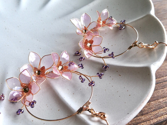 Chinese Bellflower pierced earring /clip earring 第4張的照片