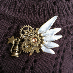 Ornithopter-IV⁑ steampunk with wings hair cuff 第2張的照片