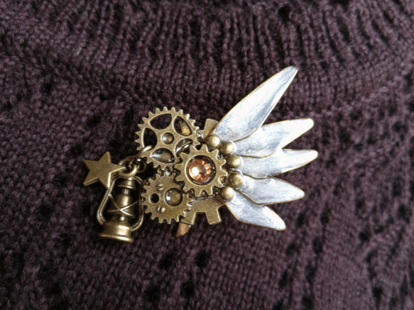Ornithopter-IV⁑ steampunk with wings hair cuff 第2張的照片