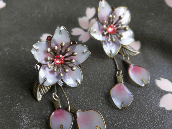 Cherry blossom (SAKURA) --  pierced earring 第2張的照片