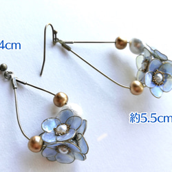 The  Nemophila bouquet— clip earrings / pierced earrings 第7張的照片